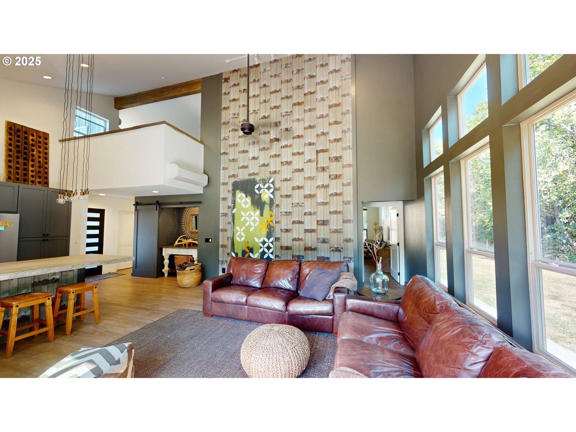 95789 Saunders Creek Road Gold Beach, OR 97444 - Photo 11 of 48 Living Room