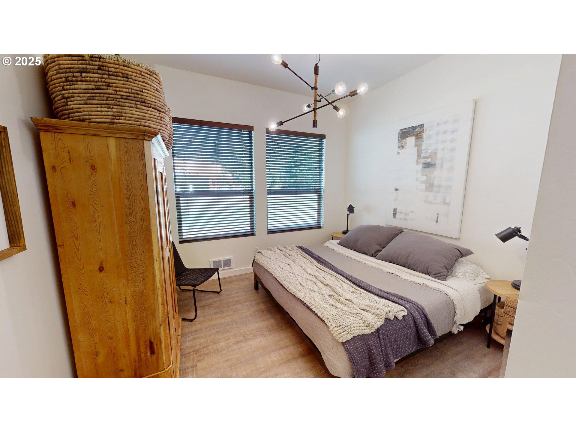 95789 Saunders Creek Road Gold Beach, OR 97444 - Photo 31 of 48 Bedroom