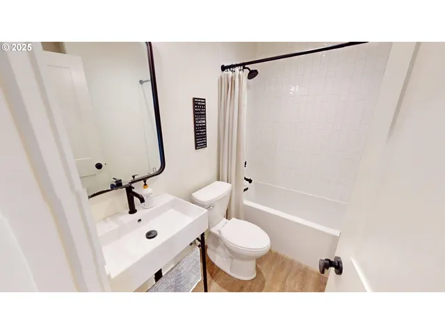 $765,000 | 95789 Saunders Creek Road, Gold Beach, OR 97444