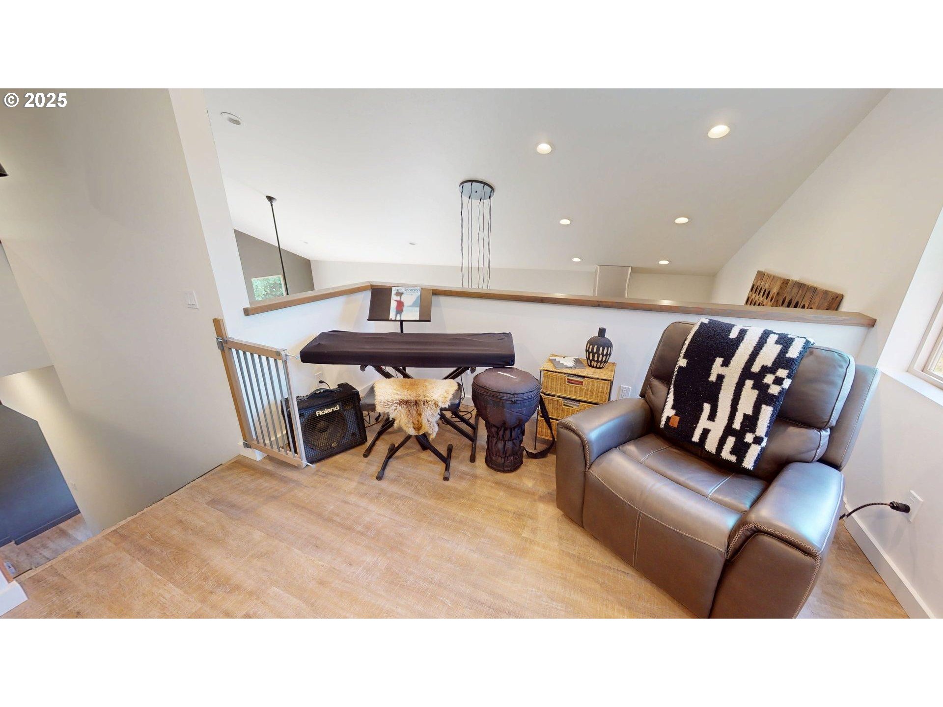 95789 Saunders Creek Road Gold Beach, OR 97444 - Photo 33 of 48 Loft