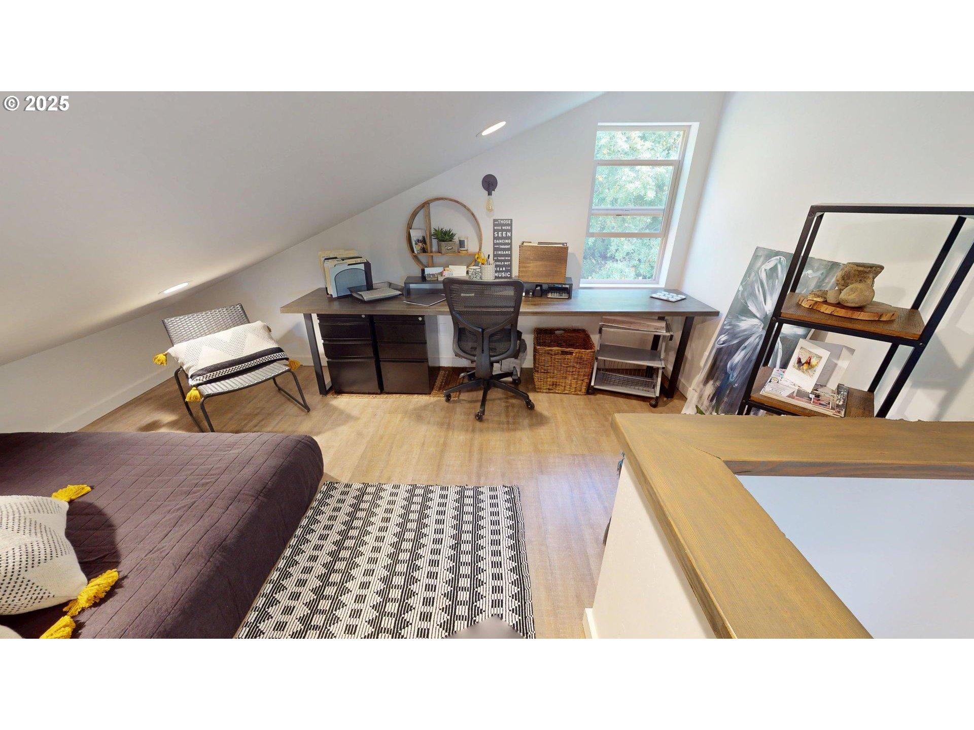 95789 Saunders Creek Road Gold Beach, OR 97444 - Photo 37 of 48 Den/Office