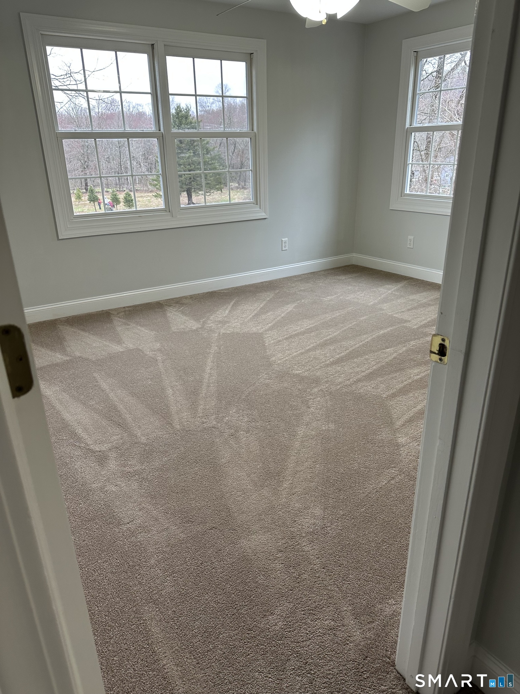 128 Center Road Easton, CT 06612 - Photo 20 of 39 Second bedroom