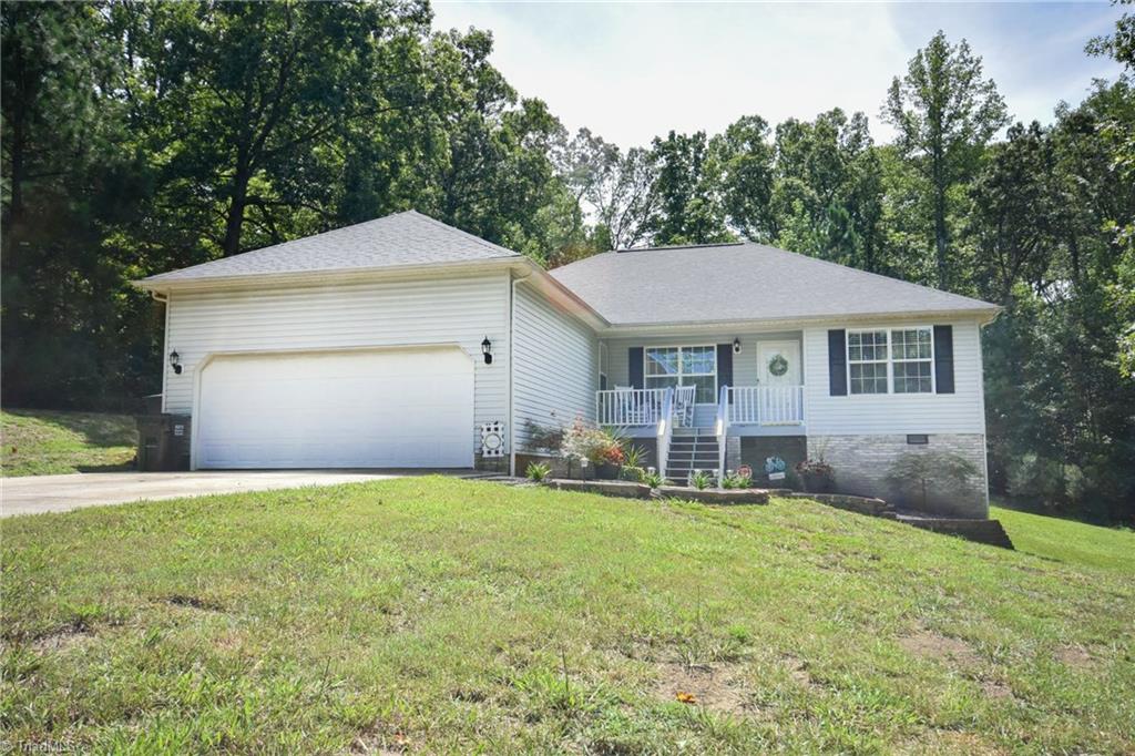3733 Earnhardt Road Asheboro, NC 27205 - Photo 2 of 30 Gallery Image 2