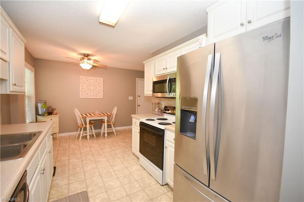 3733 Earnhardt Road Asheboro, NC 27205 - Photo 13 of 30 Gallery Image 13