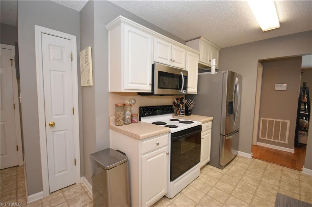3733 Earnhardt Road Asheboro, NC 27205 - Photo 14 of 30 Gallery Image 14