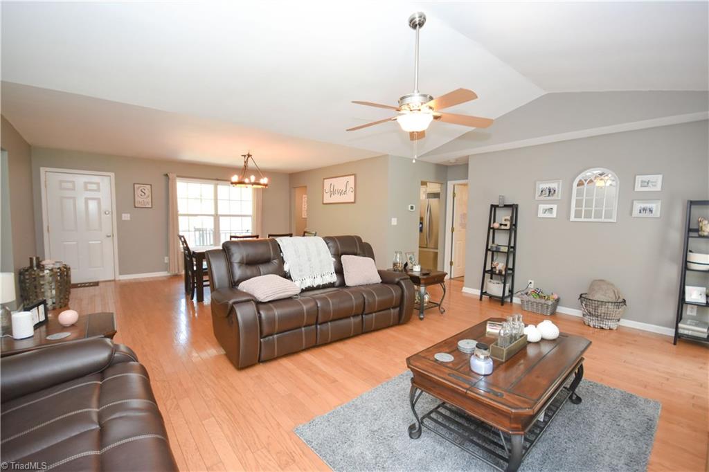 3733 Earnhardt Road Asheboro, NC 27205 - Photo 7 of 30 Gallery Image 7