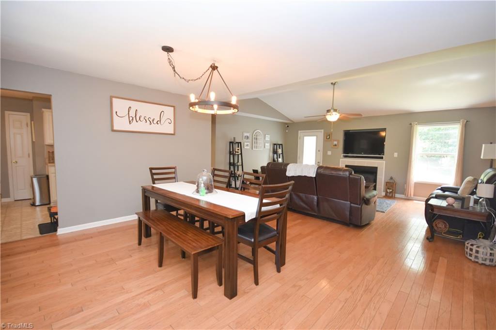 3733 Earnhardt Road Asheboro, NC 27205 - Photo 10 of 30 Gallery Image 10