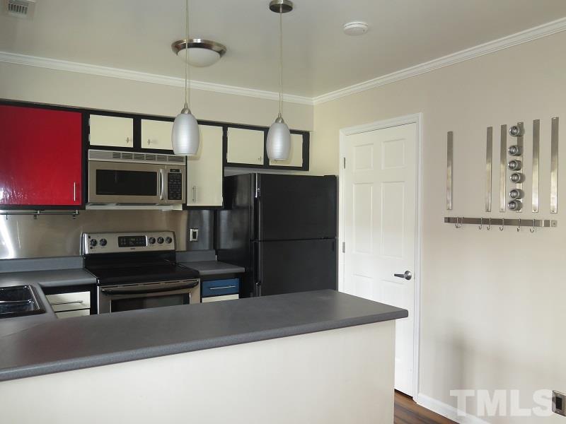5503 Hamstead Crossing Raleigh, NC 27612 - Photo 6 of 15
