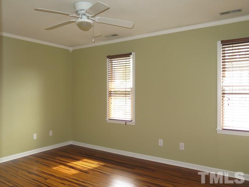 5503 Hamstead Crossing Raleigh, NC 27612 - Photo 9 of 15