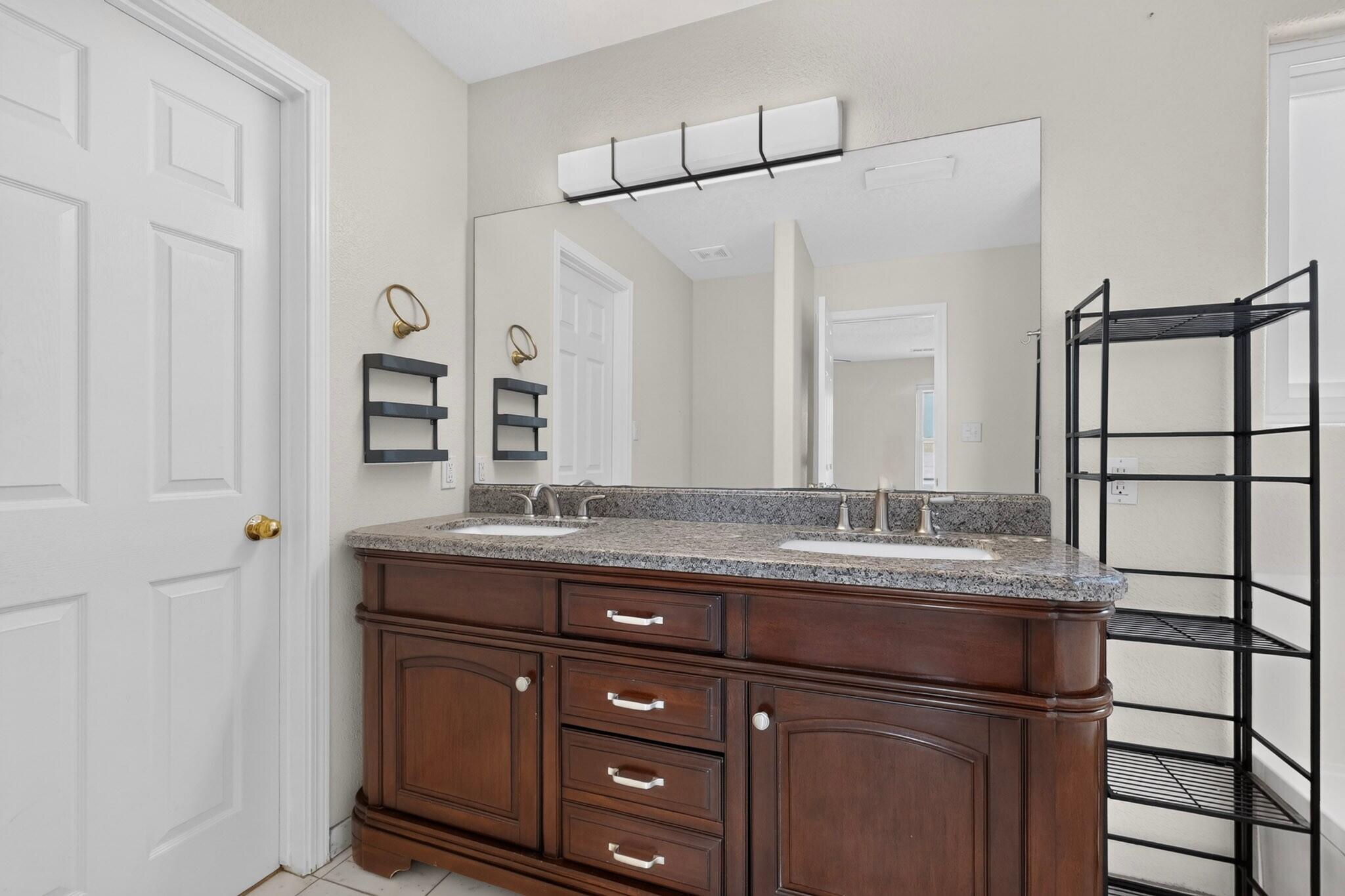 7143 Raleigh Hills Drive Northeast Rio Rancho, NM 87144 - Photo 18 of 40 Gallery Image 18