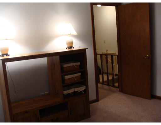 188 Post Road, Unit 4 Enfield, CT 06082 - Photo 13 of 16 Gallery Image 13