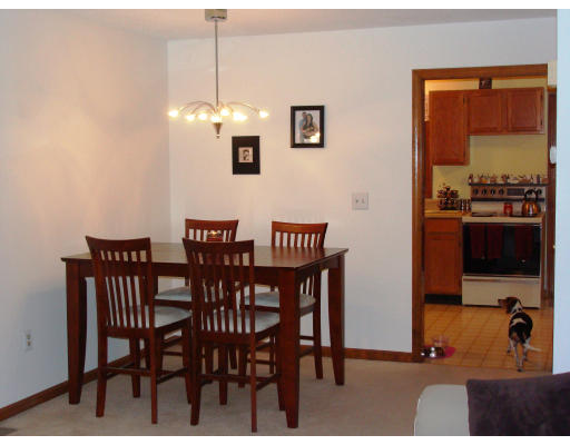 188 Post Road, Unit 4 Enfield, CT 06082 - Photo 4 of 16 Gallery Image 4