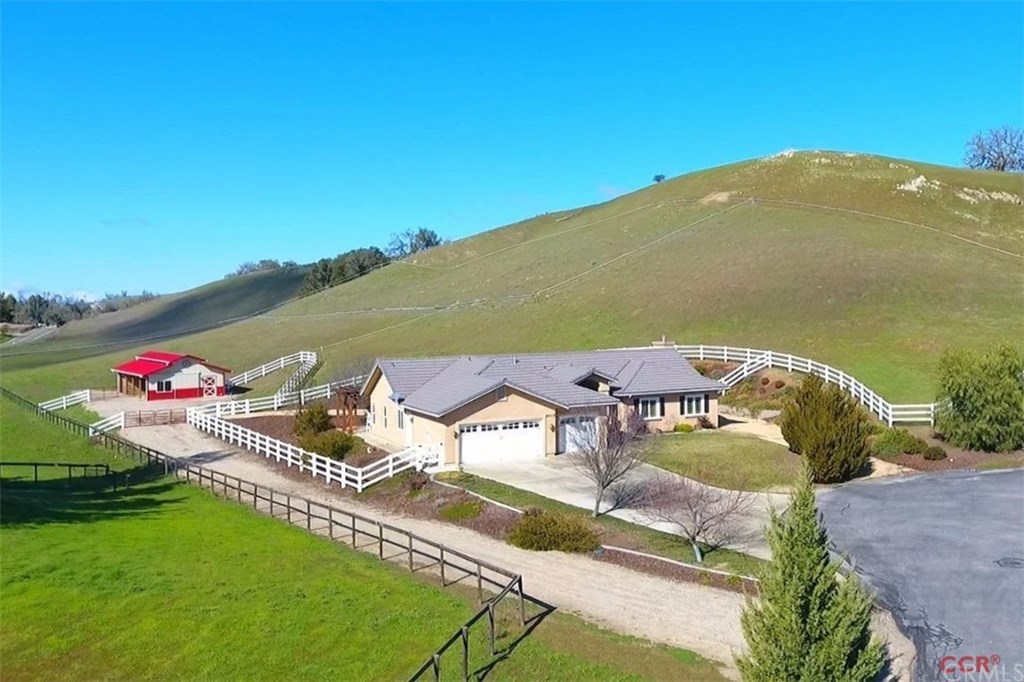 9415 Reservoir Road Paso Robles, CA 93446 - Photo 1 of 1 Gallery Image 1