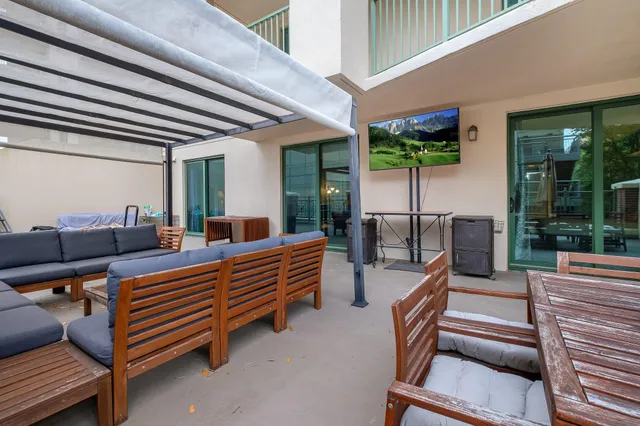 $340,000 | 300 South Duval Street, Unit 508, Tallahassee, FL 32301