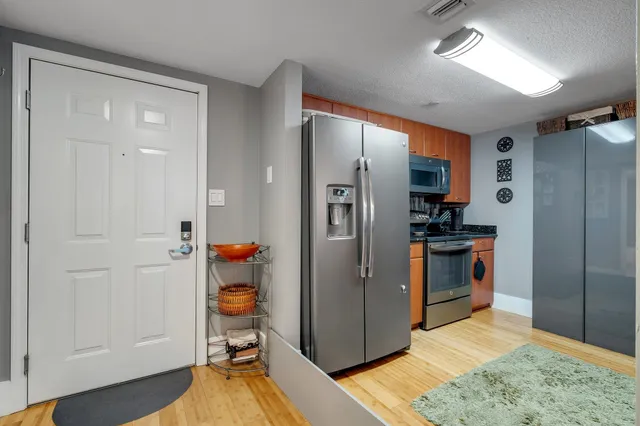 $340,000 | 300 South Duval Street, Unit 508, Tallahassee, FL 32301