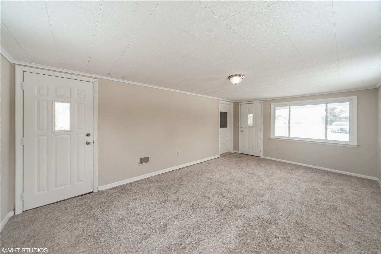 2417 North State Road Davison, MI 48423 - Photo 3 of 20 50034693-2.JPG