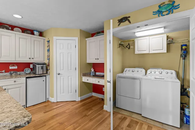 $929,000 | 406 Ocean Boulevard West, Holden Beach, NC 28462