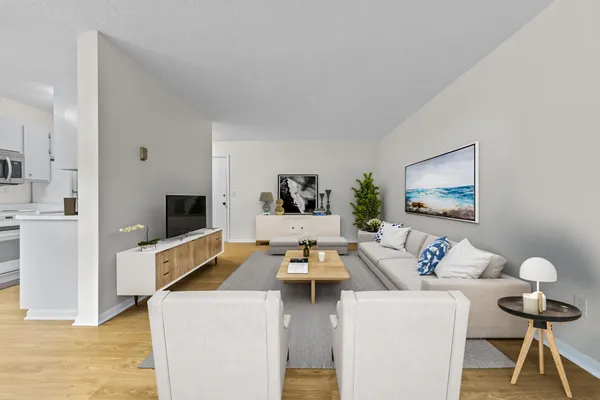 $99,900 | 10113 West 34th Street, Unit 105, Hopkins, MN 55305