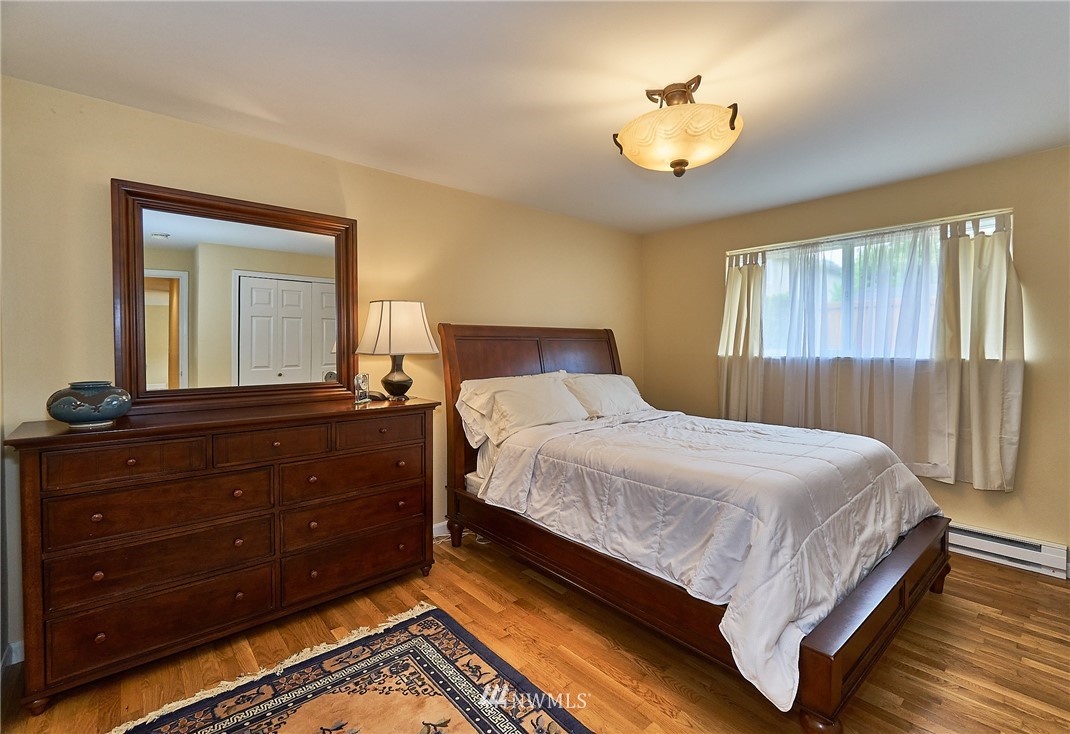 3903 Meadow Avenue North Renton, WA 98056 - Photo 12 of 18 Gallery Image 12