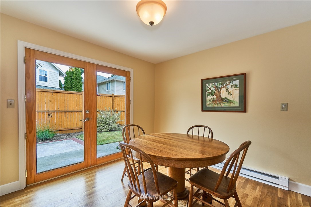 3903 Meadow Avenue North Renton, WA 98056 - Photo 7 of 18 Gallery Image 7