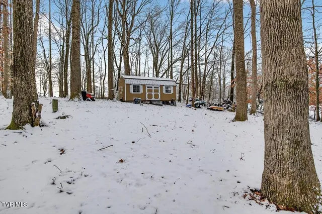 $429,900 | 12034 Waterhouse Lane, Meadowview, VA 24361