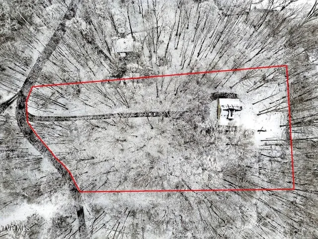 $429,900 | 12034 Waterhouse Lane, Meadowview, VA 24361