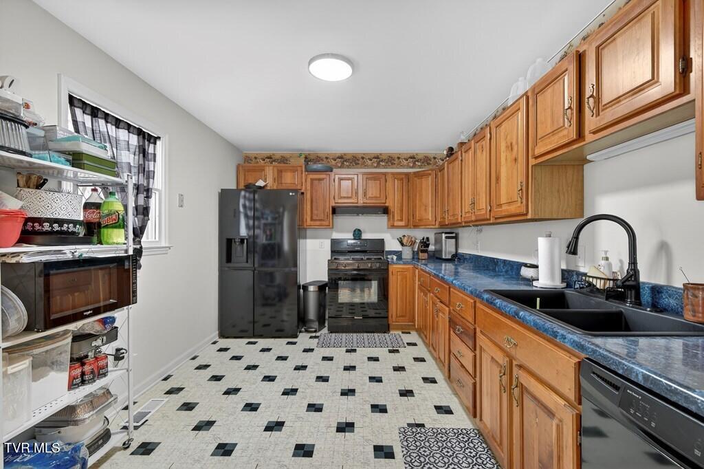 12034 Waterhouse Lane Meadowview, VA 24361 - Photo 34 of 51 104340_40