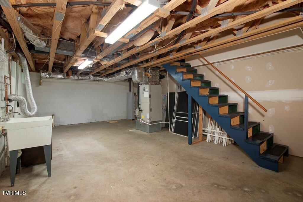 12034 Waterhouse Lane Meadowview, VA 24361 - Photo 43 of 51 104340_52