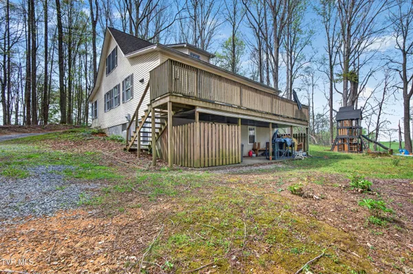$405,000 | 12034 Waterhouse Lane, Meadowview, VA 24361