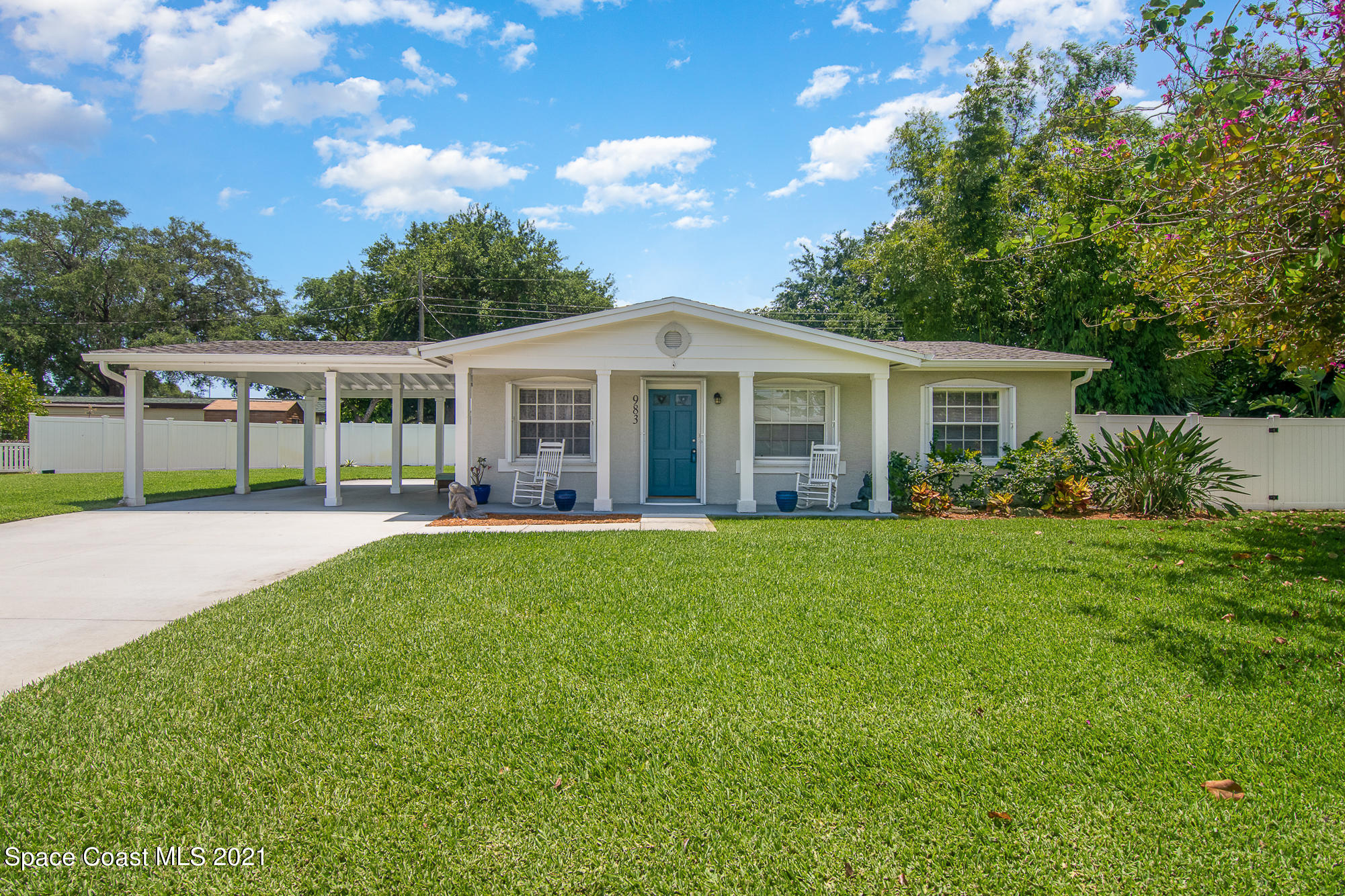 983 Beacon Road Rockledge, FL 32955 - Photo 1 of 22 Exterior