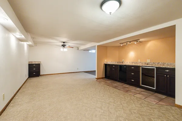 $595,000 | S32W31809 Squire Court, Genesee, WI 53189