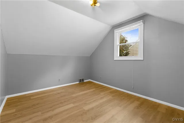 $2,100 | 60 Leslie Avenue, Utica, NY 13501