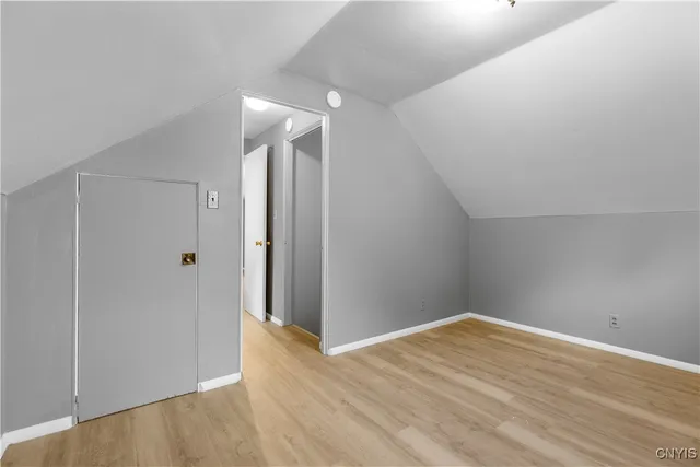 $2,100 | 60 Leslie Avenue, Utica, NY 13501