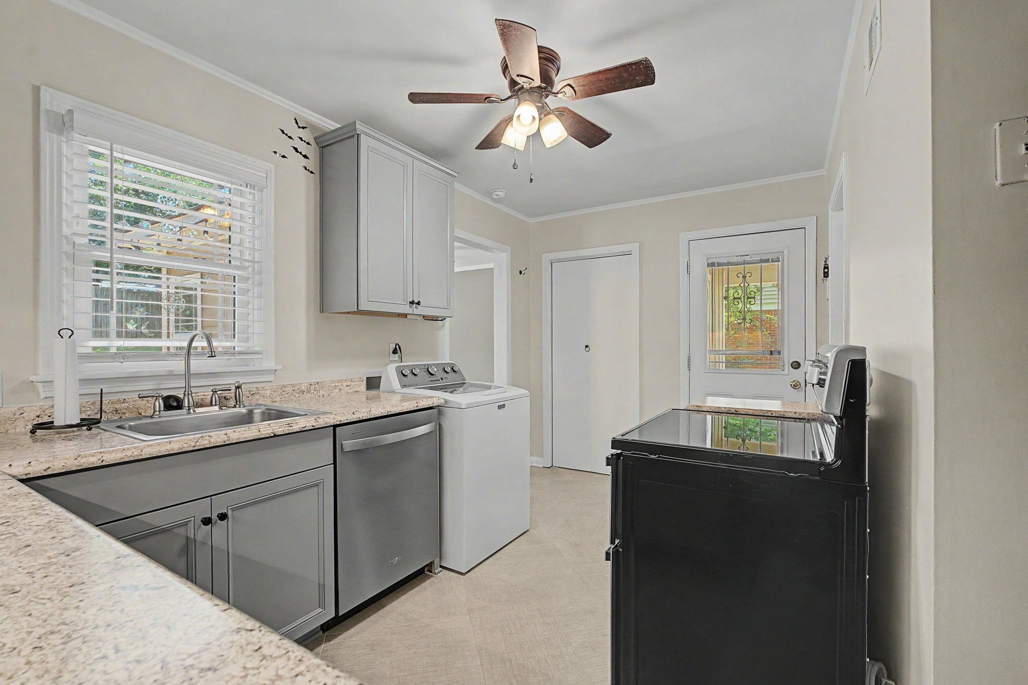 1416 Wilbec Road Memphis, TN 38117 - Photo 12 of 40 Gallery Image 12