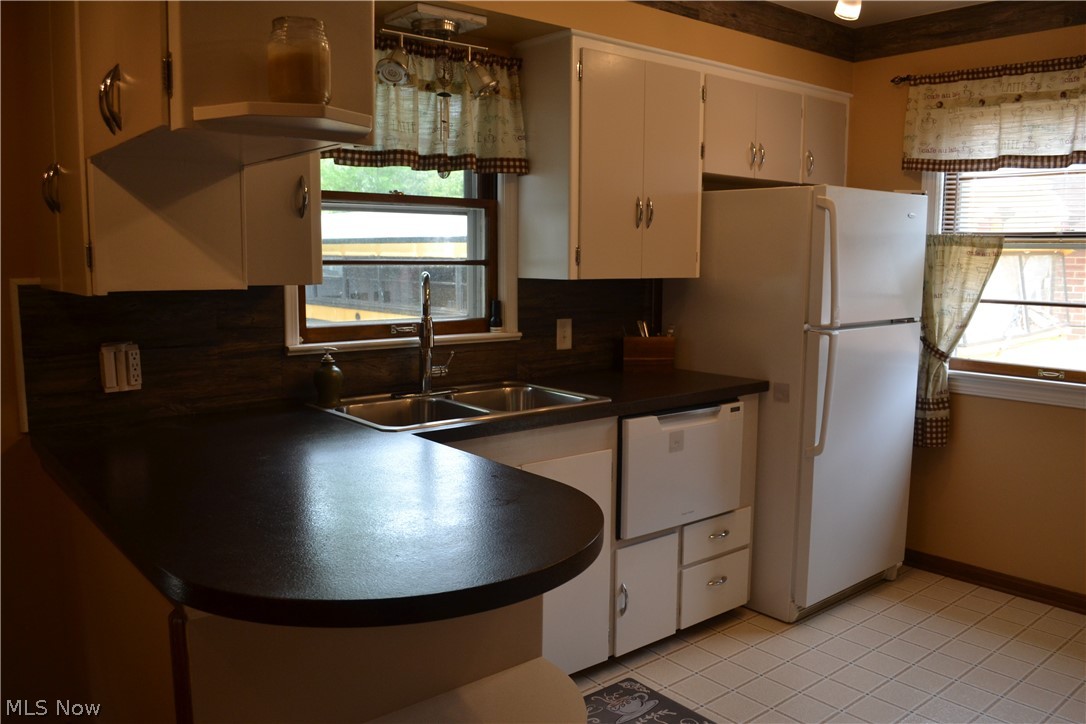6814 York Road Cleveland, OH 44130 - Photo 14 of 26 Gallery Image 14