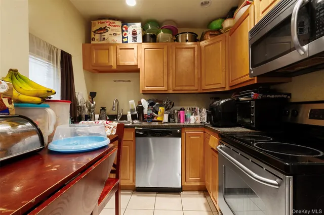 $600,000 | 219 South 6th Avenue, Mount Vernon, NY 10550