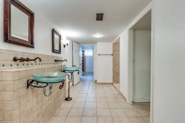 $4,950 | 502 32nd Avenue South, Nashville, TN 37212