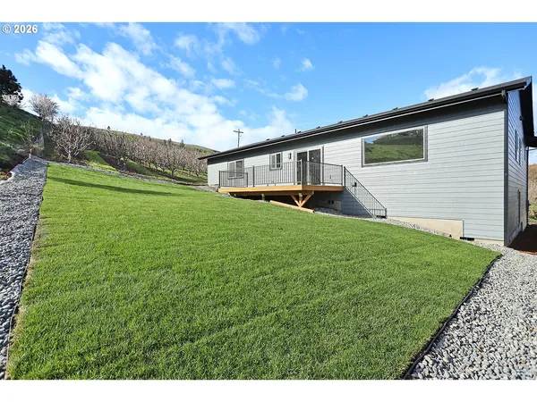 $609,000 | 1680 Morton Street, The Dalles, OR 97058