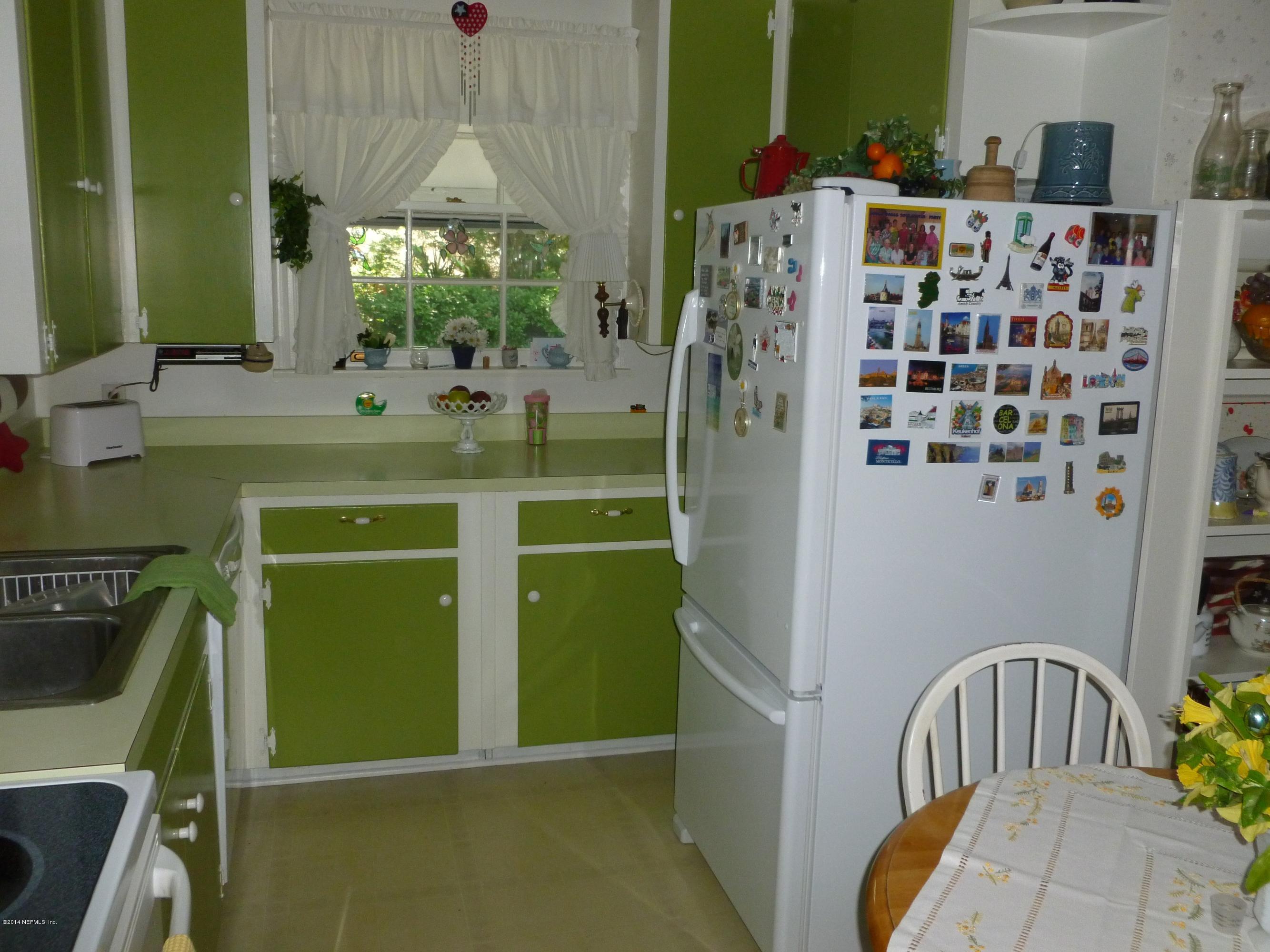 1624 Pershing Road Jacksonville, FL 32205 - Photo 2 of 34 Kitchen