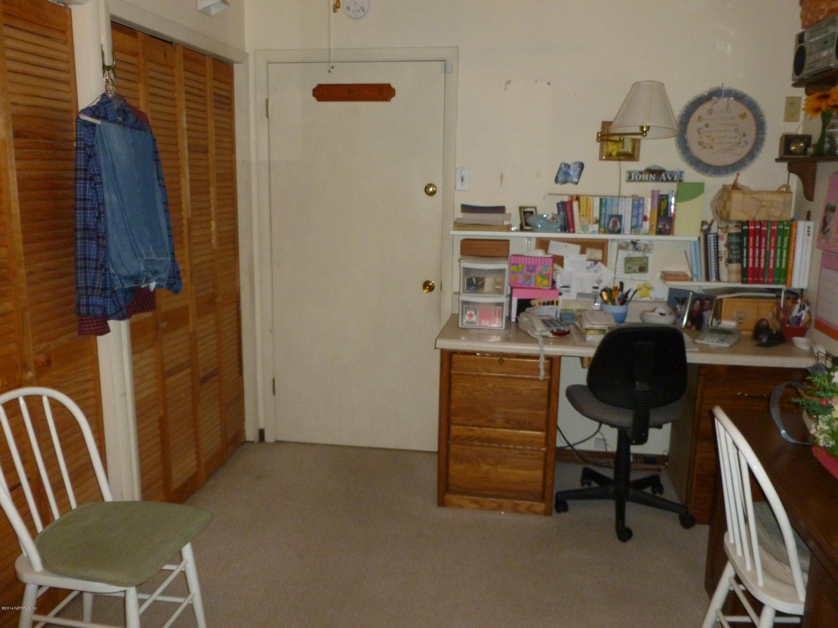 1624 Pershing Road Jacksonville, FL 32205 - Photo 21 of 34 Office & Laundry
