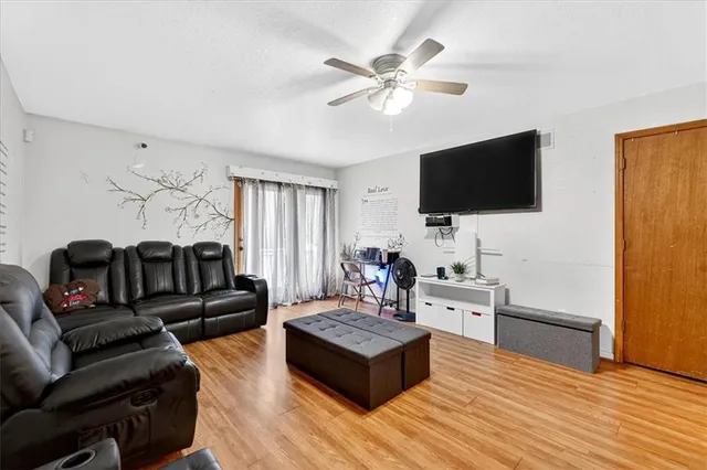 $250,000 | 7805 East 130th Court, Grandview, MO 64030