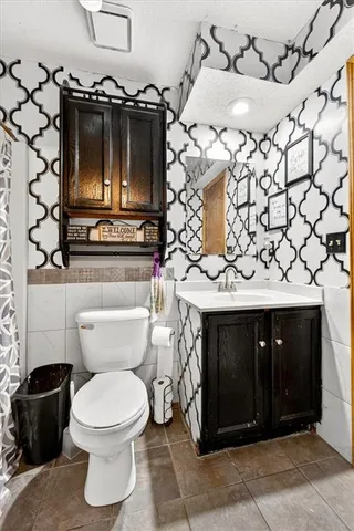 $250,000 | 7805 East 130th Court, Grandview, MO 64030