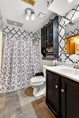 $250,000 | 7805 East 130th Court, Grandview, MO 64030