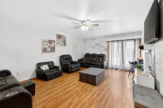 $250,000 | 7805 East 130th Court, Grandview, MO 64030