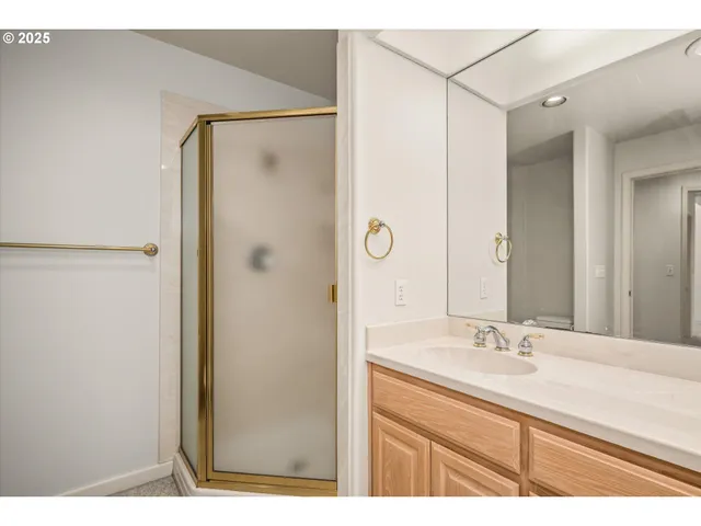 $498,000 | 370 Magnolia Drive, Creswell, OR 97426