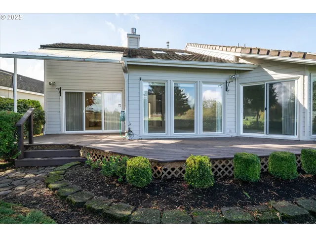 $498,000 | 370 Magnolia Drive, Creswell, OR 97426