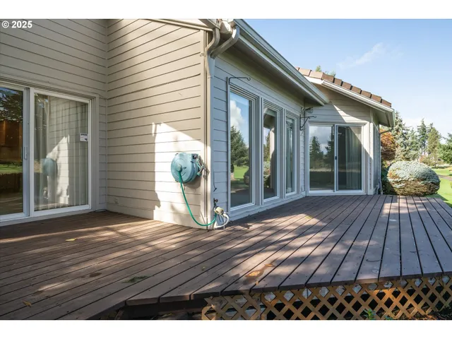 $498,000 | 370 Magnolia Drive, Creswell, OR 97426