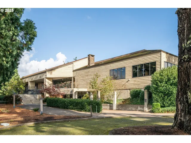 $498,000 | 370 Magnolia Drive, Creswell, OR 97426