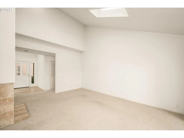 $498,000 | 370 Magnolia Drive, Creswell, OR 97426