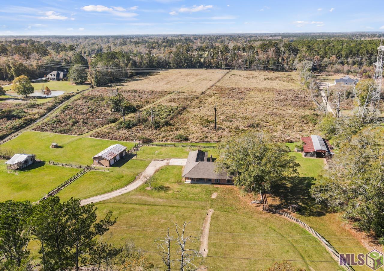 36569 Reinninger Road Denham Springs, LA 70706 - Photo 1 of 30